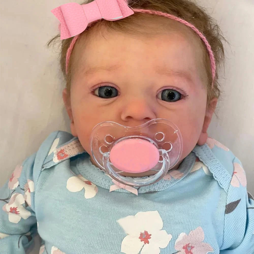 Lifelike 46cm Reborn Baby Doll – Realistic Newborn with Soft Vinyl Skin & Hand-Painted Details